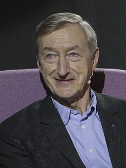 Avatar de JULIAN BARNES