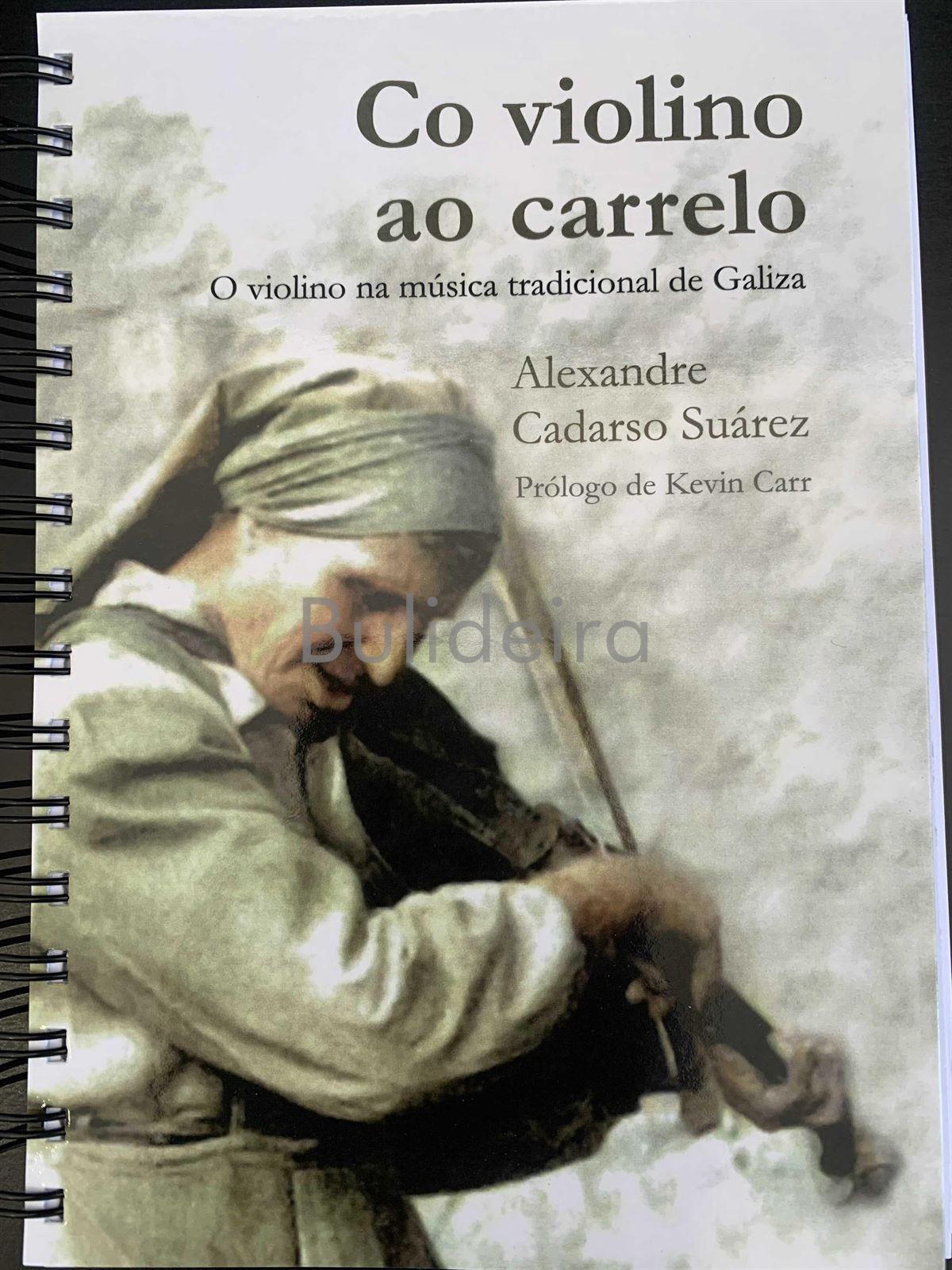 CO VIOLINO AO CARRELO
