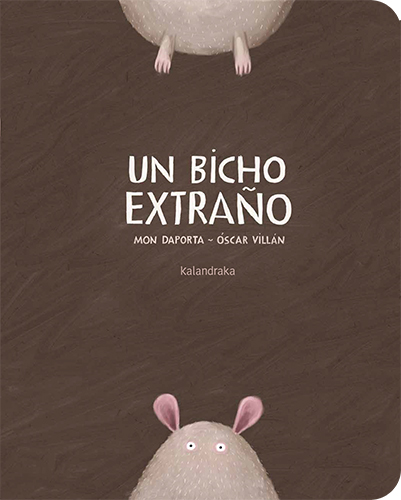 UN BECHO ESTRAÑO (FORMATO GRANDE)